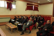 دفاع اولین دانش آموخته زبان انگلیسی دانشگاه صنعتی شاهرود از پایان نامه خود